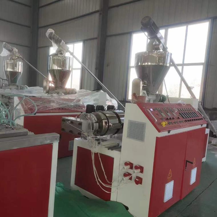 護(hù)角生產(chǎn)線：陰角線和陽(yáng)角線的差異及用處