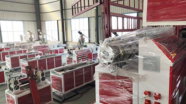 一出八陰陽護角線生產設備